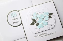 Kartka URODZINOWA z błękitnymi kwiatami