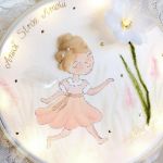 Podświetlany obrazek z aniołem dla dziewczynki - pamiątka chrztu dziewczynki