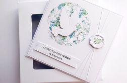 Kartka z gołębicą na Chrzest z życzeniami