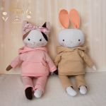 Kotek Bella przytulanka w dresiku róż GOTOWA - 