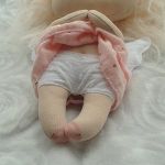 ANIOŁEK lalka - dekoracja tekstylna, OOAK/39 - mam różowe buciki
