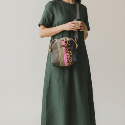 Listonoszka z kominem patchwork panterka