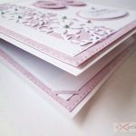Kartka PAMIĄTKA CHRZTU różowo-biała #1 - Różowo-biała Pamiątka Chrztu w ozdobionej kopercie