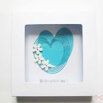 Kartka ŚLUBNA z serduszkiem 1 - pudełko - Kartka na ślub z białymi kwiatuszkami