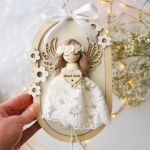 Anioł Stróż na ścianę w owalnej ramce - 