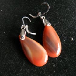 Miodowy agat botswana, eleganckie długie kolczyki, srebro