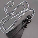 Naszyjnik Długi Sznur Kryształki Szklane z Chwostami - 