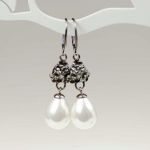 Eleganckie kolczyki z perłami model Erwina - srebrne kolczyki z perłą