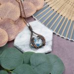 Miedziany wisiorek wire wrapping z kamieniem K2 #535 - 