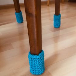 Pokrowiec,osłony na nogi krzeseł,stołków,4sztuki kwadrat.