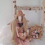 anioł stróż w pastelowym różu - 