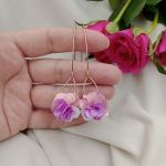 Fioletowe pastelowe morelowe kolczyki kwiatki - zgaszone lato