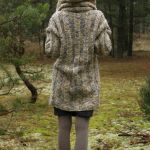 Ciepły długi sweter - Sweter warkoczowy