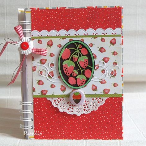 Notes kulinarny z truskawkami