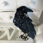 Broszka Kruk, biżuteria artystyczna, skóra naturalna  - 