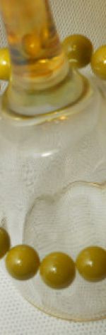 2.Bransoletka ze szklanych koralików 10mm