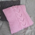 poduszka z włóczki  sweterek - 