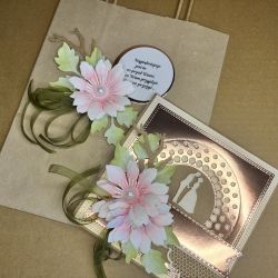 024,kartka w pudełku na ślub w stylu rustykalnym z torebką