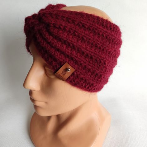 Opaska ręcznie robiona na drutach, bordowa.