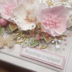 Kartka w różach do pudełka - Z bliska