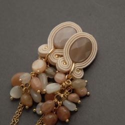 kolczyki lub klipsy sutasz z kamieniami słonecznymi