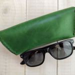 Skórzane etui na okulary- butelkowa zieleń - zielone skórzane etui na okulary
