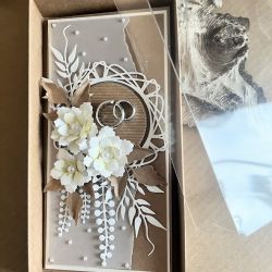 073,kartka na ślub w pudełku z obrączkami