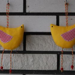 Wiosenna ptaKURA - zawieszka