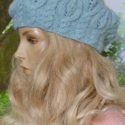 Rezerwacja beret w kolorze morskim 