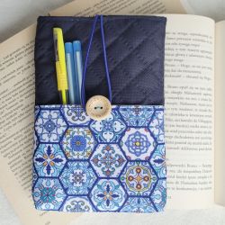 Etui na czytnik: kafelki