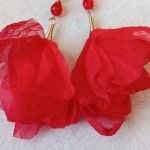 Klasyczne, czerwone, szyfonowe kolczyki - Klasyczne, czerwone, szyfonowe kolczyki