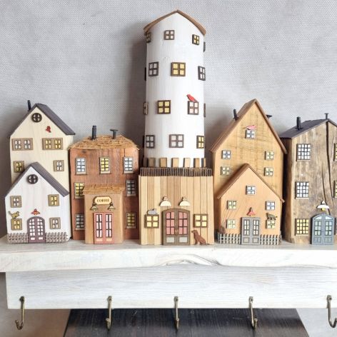 Wieszak - drewniane domki - na klucze i inne drobiazgi 10.