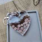 Brelok serce z żywicy Rose Gold Dream - 3