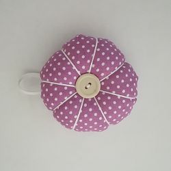 Poduszka na igły igielnik fioletowy