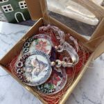 Zestaw Bożonarodzeniowych Zawieszek z Poinsecjami i Sceną Zimową - 3