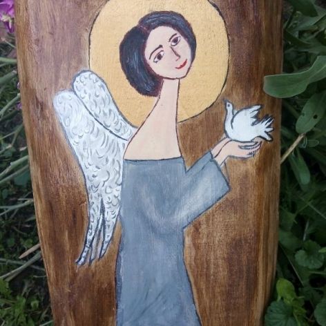 Anioł z gołąbkiem  w popielatej sukience - akryl na desce