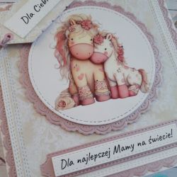 Kartka na Dzień Mamy z uroczymi konikami