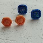 "Luna I" - kolczyki sztyfty z gliny polimerowej - zestaw 2 pary - wygodne w noszeniu