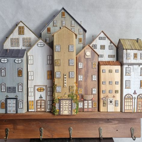 Wieszak - drewniane domki - na klucze i inne drobiazgi 20.