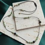 Naszyjnik "Roxi" z naturalnymi kamieniami. - regulowane zapięcie