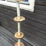 Drewniany ozdobny stojak - 
