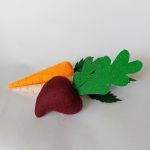 Marchewka z filcu, zabawka smaczki dla konika - Inne warzywa