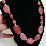 Agat pajęczy w odcieniach czerwieni, oryginalny naszyjnik - 