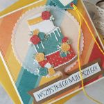 Kartka urodzinowa z kolorowym tortem - Kartka z kopertą i etykietką
