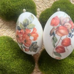 120,Dwie gęsie pisanki w pudełku