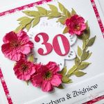 Kartka ROCZNICA ŚLUBU biało-różowa - Biało-różowa kartka na rocznicę ślubu z kwiatami