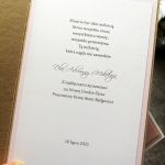Kartka ślubna w pudełku Para Młoda inicjały SLB 101 - życzenia