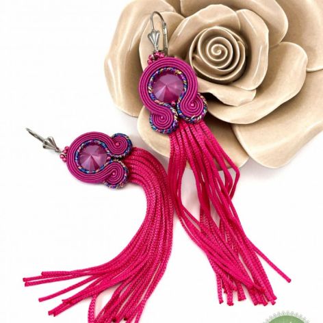 Intensywnie różowe kolczyki sutasz/soutache, bardzo długie chwosty, wiszące, bigle stal chirurgiczna  