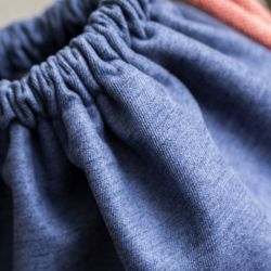 Granatowy plecak worek