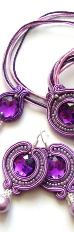 fioletowy komplet biżuterii sutasz